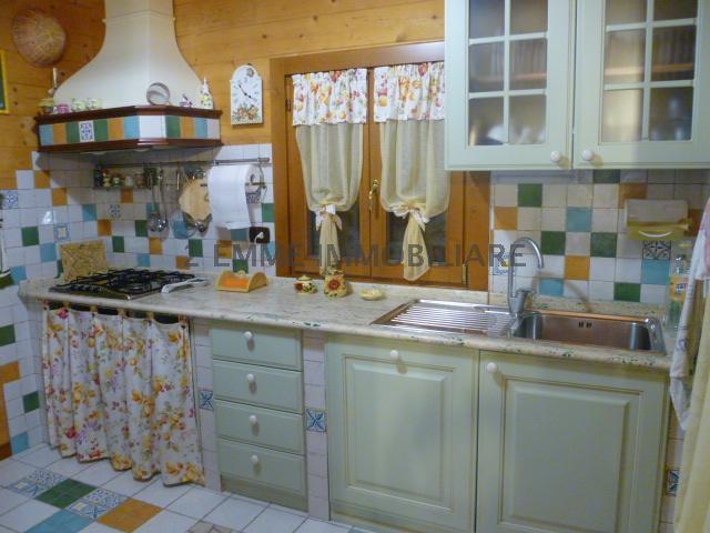 1644 - VILLETTA VENDITA CASTIGNANO ZONA &nbsp; - € 270.000 6