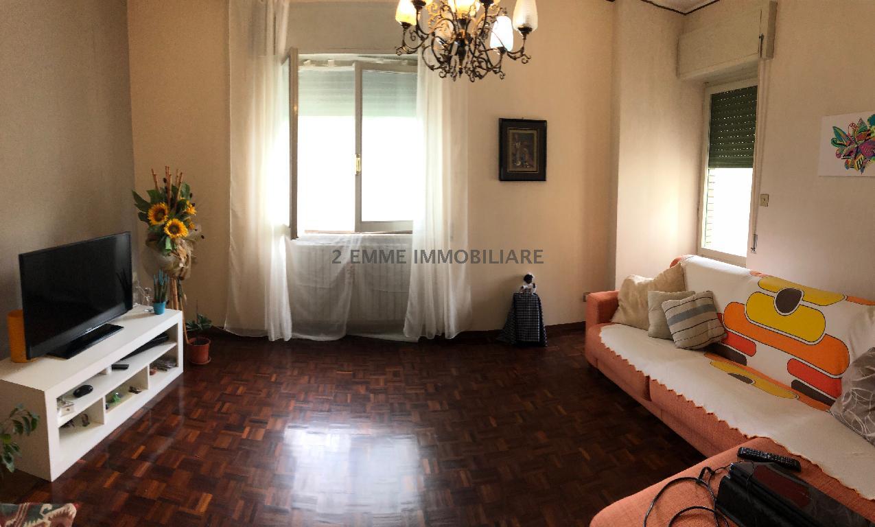 3804 - APPARTAMENTO VENDITA ASCOLI PICENO ZONA PORTA CARTARA - € 130.000
