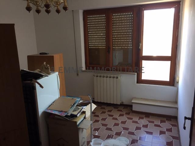 3900 - APPARTAMENTO VENDITA ROCCAFLUVIONE ZONA CITTA' - € 80.000 7