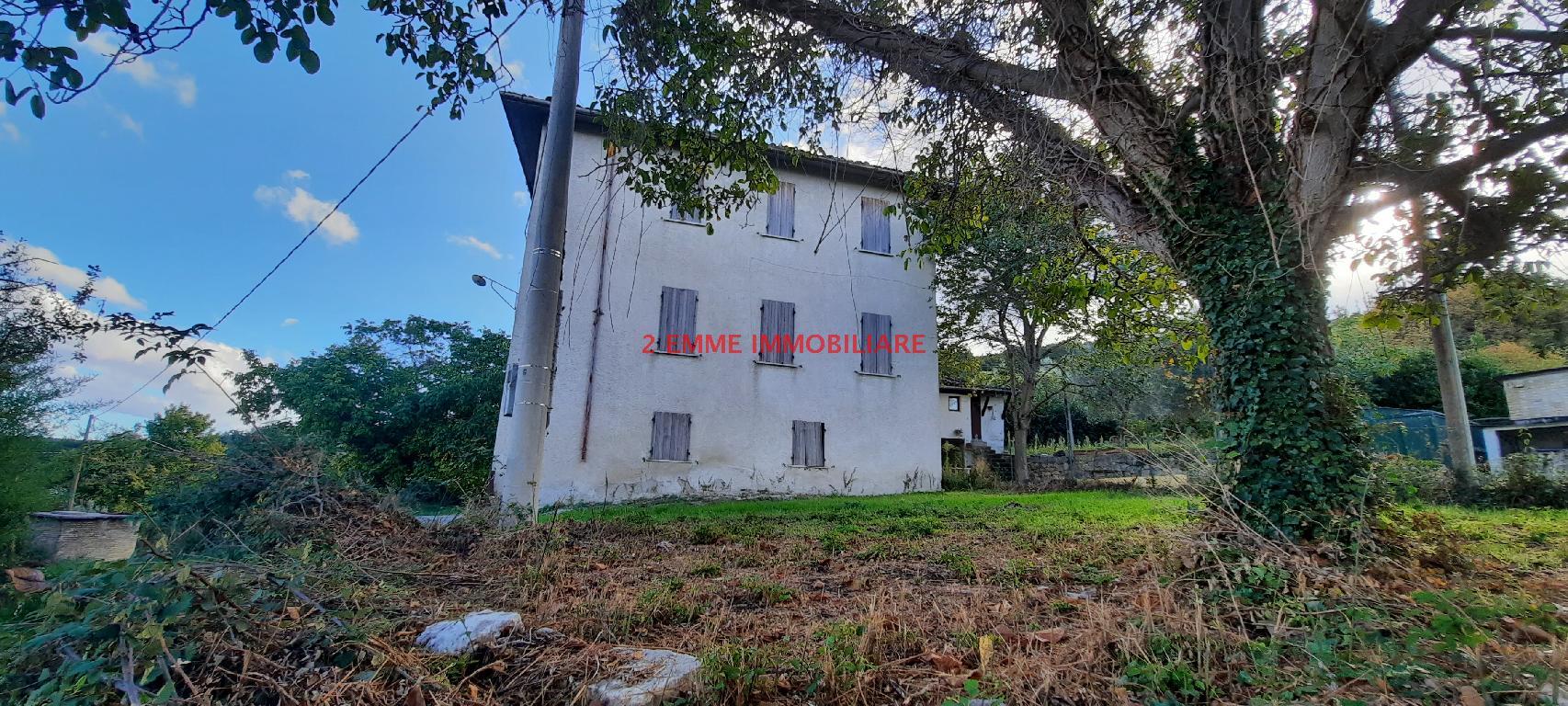4002 - CIELO-TERRA VENDITA ASCOLI PICENO ZONA FUORI CITTA' - € 60.000 2