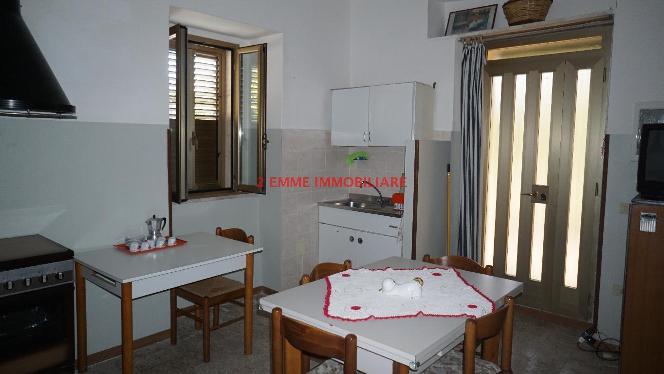 4008 - APPARTAMENTO VENDITA VALLE CASTELLANA ZONA FUORI CITTA' - € 45.000 2