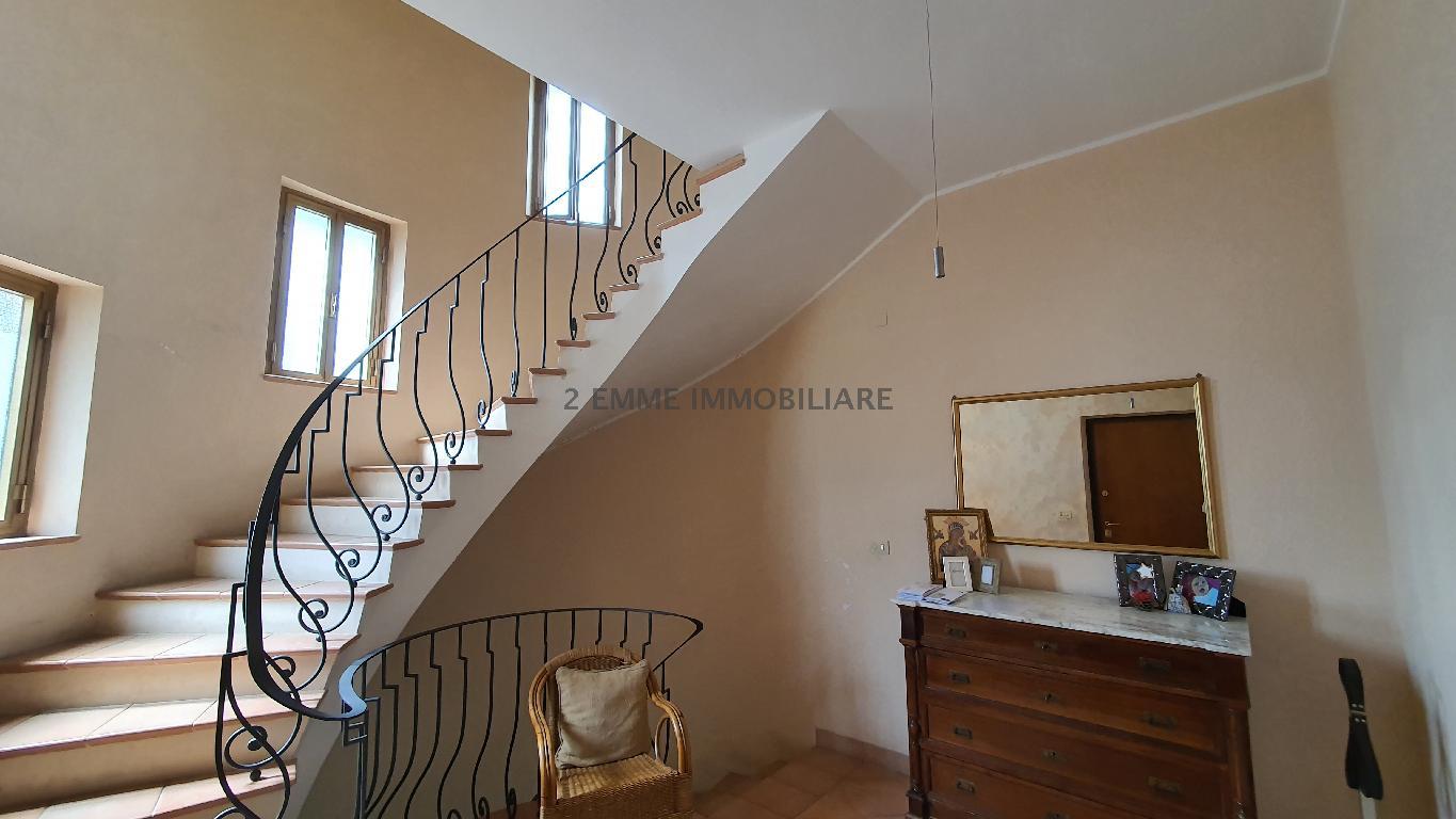 4116 - CASA INDIPENDENTE VENDITA ASCOLI PICENO ZONA VENAGRANDE - € 168.000 3