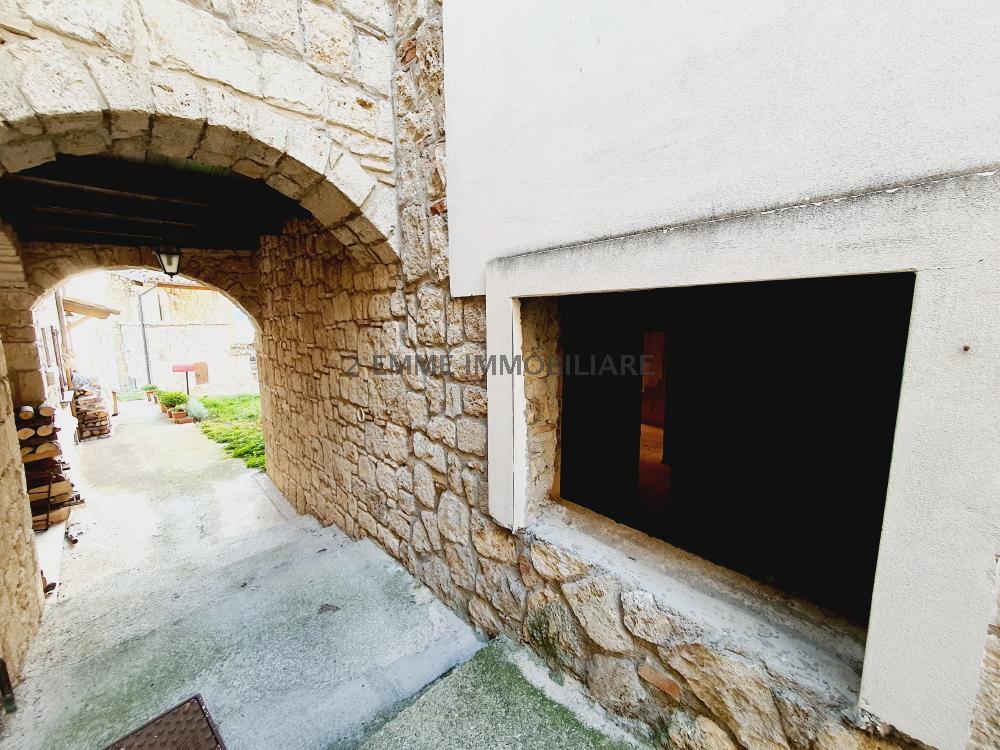 4173 - CIELO-TERRA VENDITA ASCOLI PICENO ZONA FUORI CITTA' - TRATTATIVA RISERVATA 29