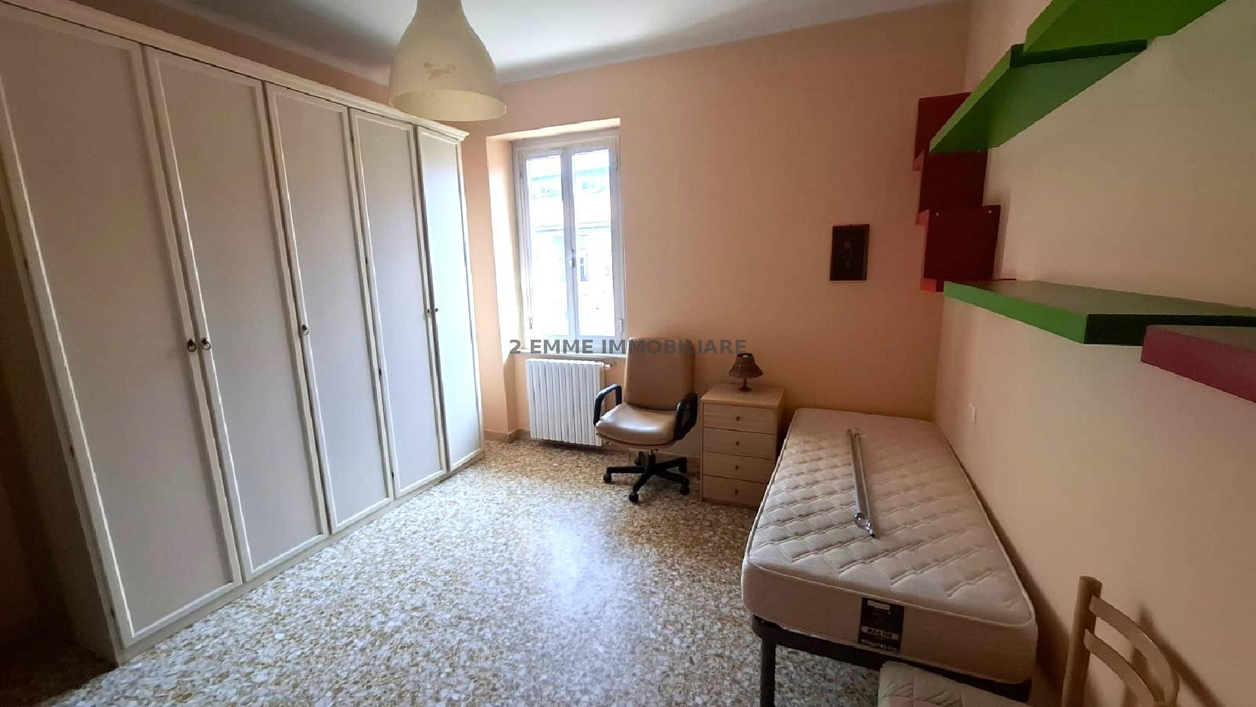 4218 - APPARTAMENTO VENDITA ASCOLI PICENO ZONA BORGO SOLESTA' - € 120.000 3