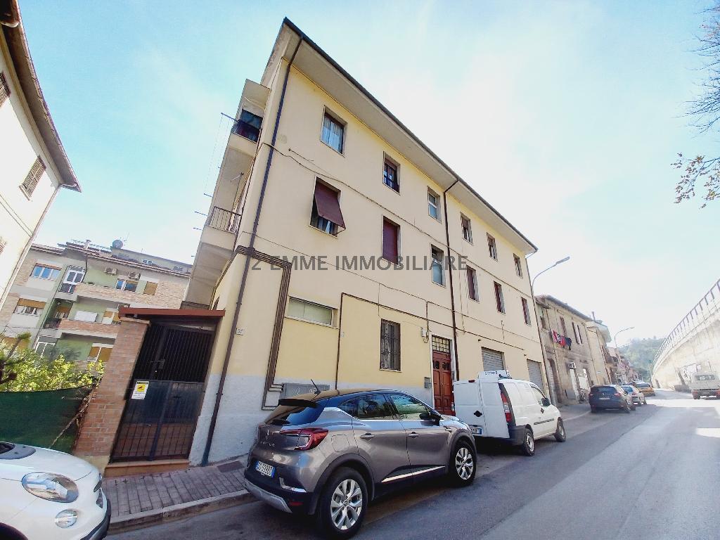 4218 - APPARTAMENTO VENDITA ASCOLI PICENO ZONA BORGO SOLESTA' - € 120.000 12