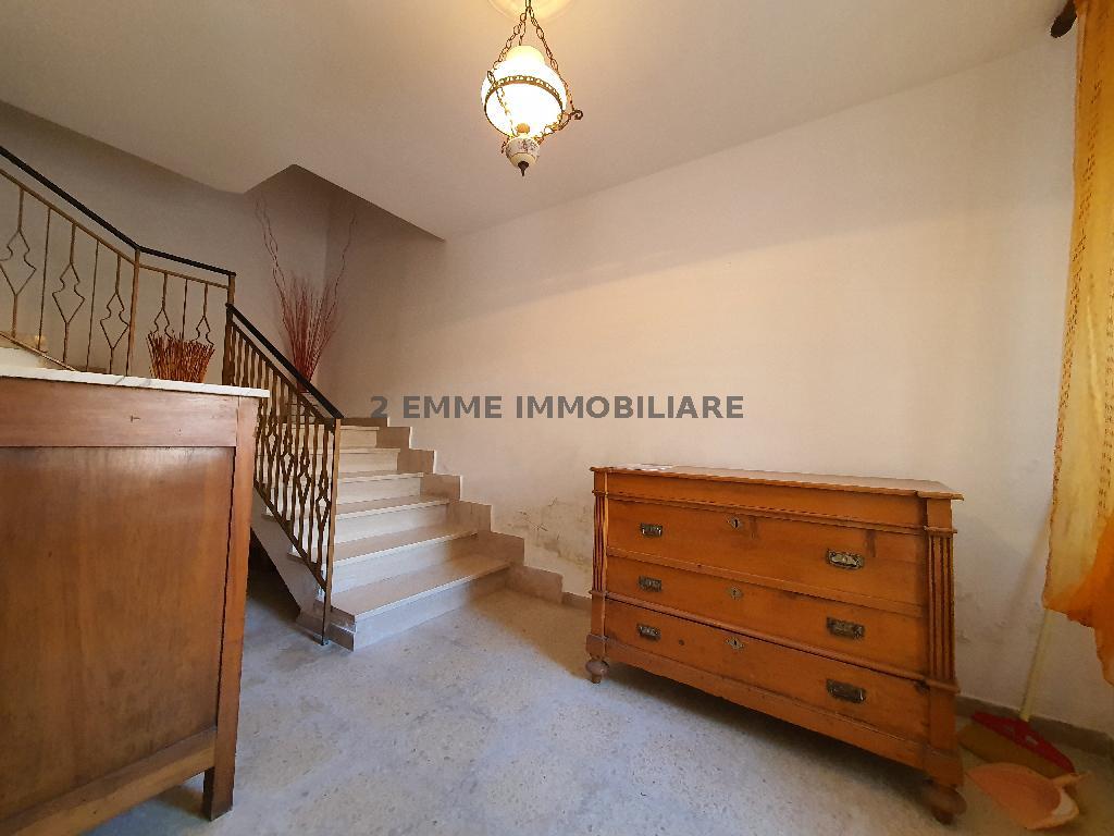 4299 - CIELO-TERRA VENDITA CIVITELLA DEL TRONTO ZONA VILLA LEMPA - € 95.000 2