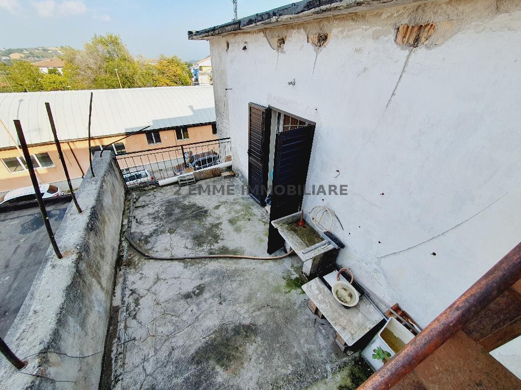 4299 - CIELO-TERRA VENDITA CIVITELLA DEL TRONTO ZONA VILLA LEMPA - € 95.000 32