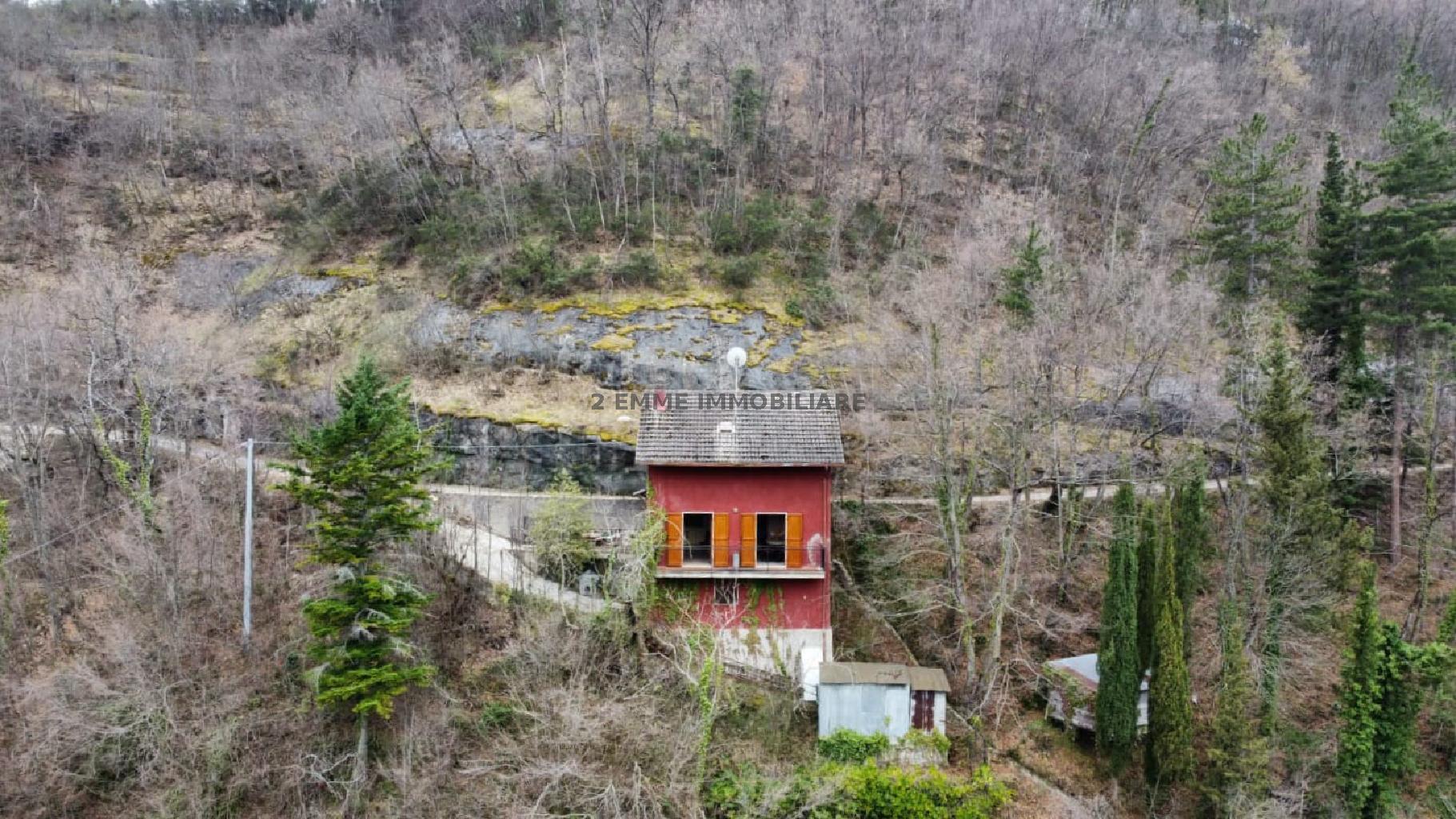 4332 - CASA INDIPENDENTE VENDITA ACQUASANTA TERME ZONA MONTAGNA - € 45.000