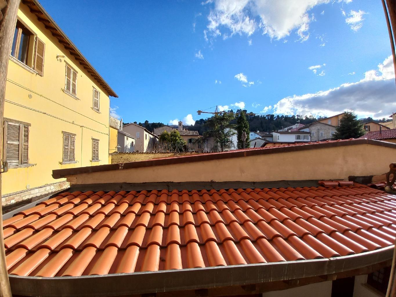 4371 - APPARTAMENTO VENDITA ASCOLI PICENO ZONA CENTRO STORICO - € 105.000 2