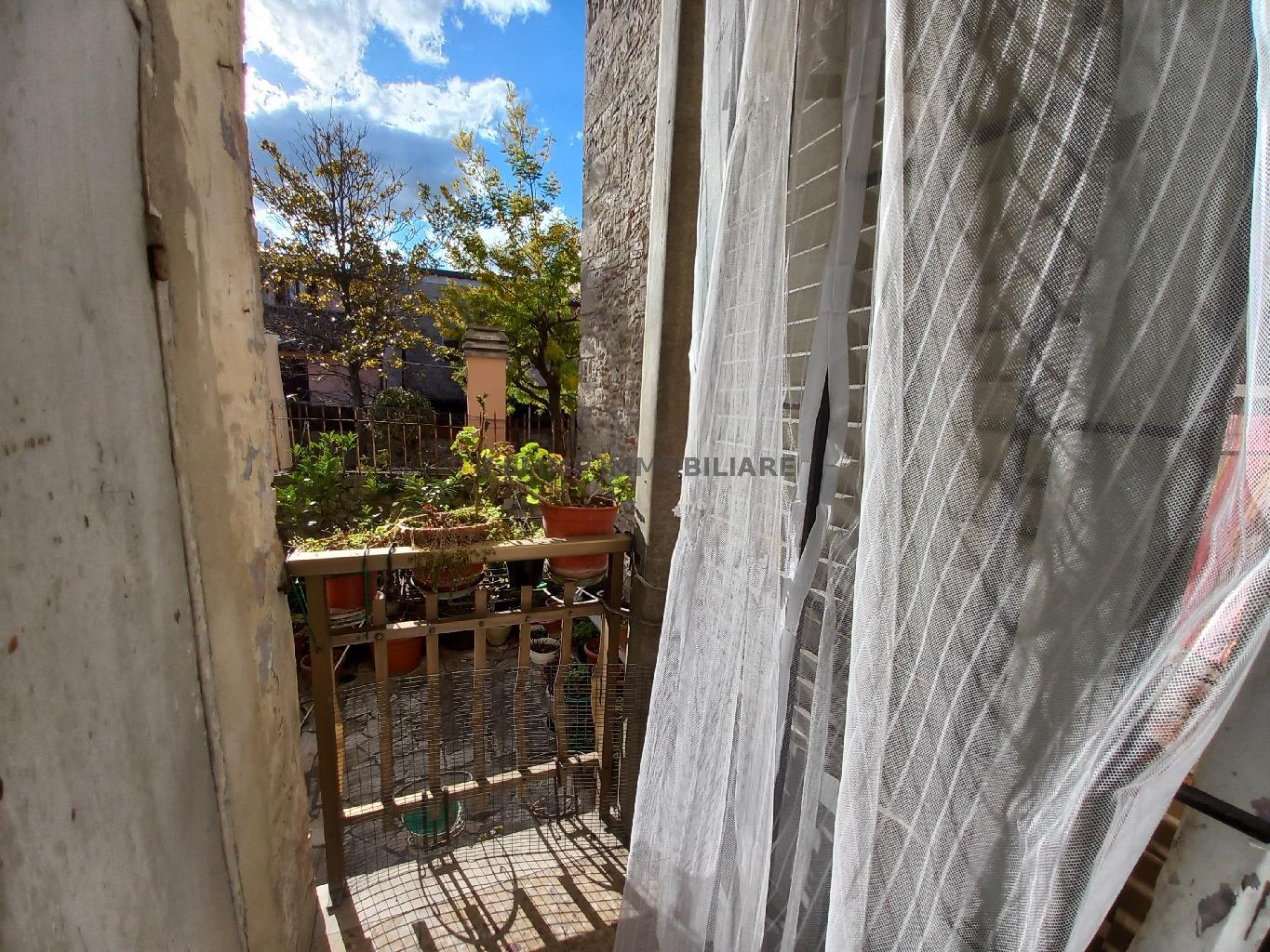 4371 - APPARTAMENTO VENDITA ASCOLI PICENO ZONA CENTRO STORICO - € 105.000 6