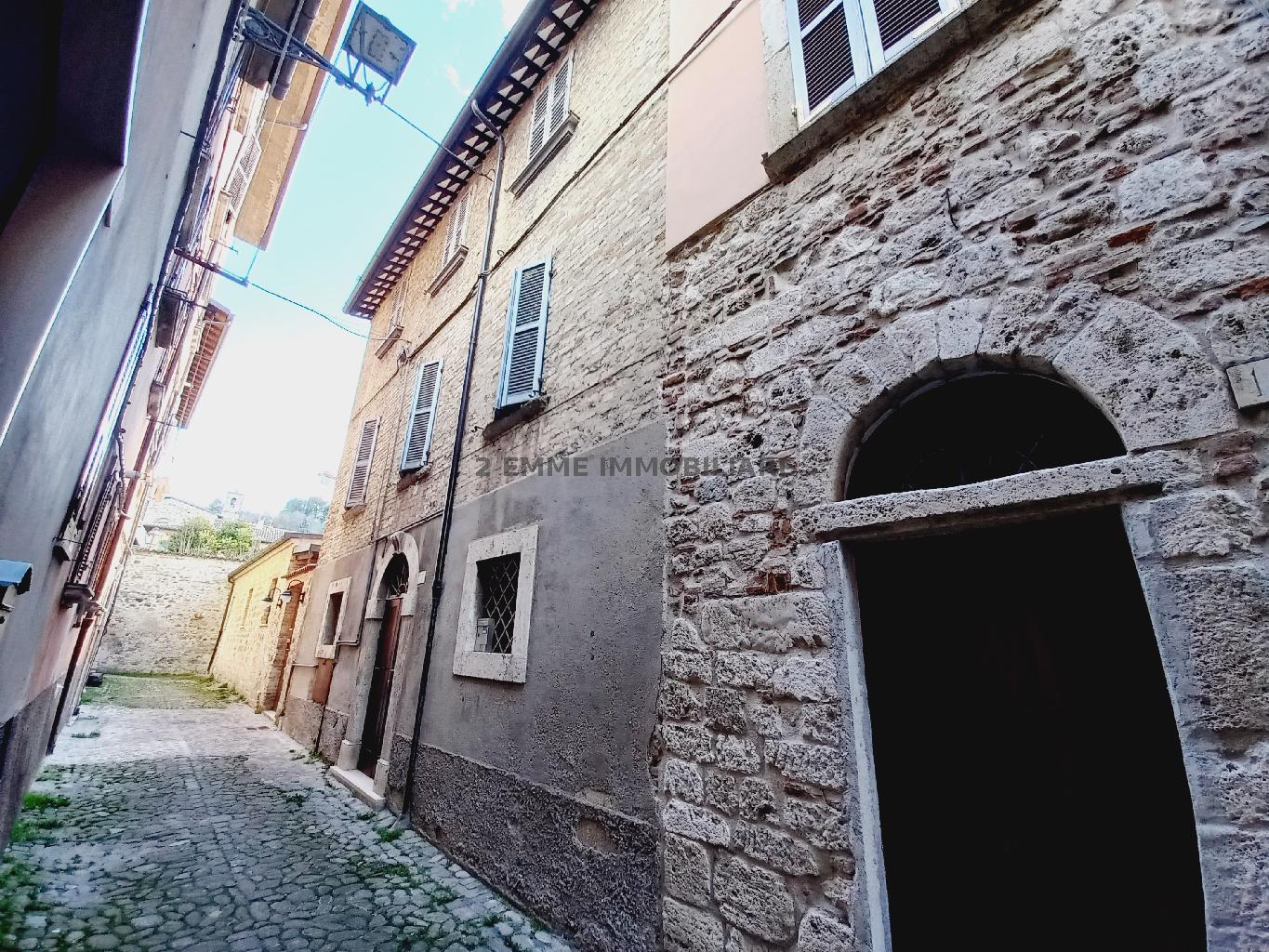 4371 - APPARTAMENTO VENDITA ASCOLI PICENO ZONA CENTRO STORICO - € 105.000 12