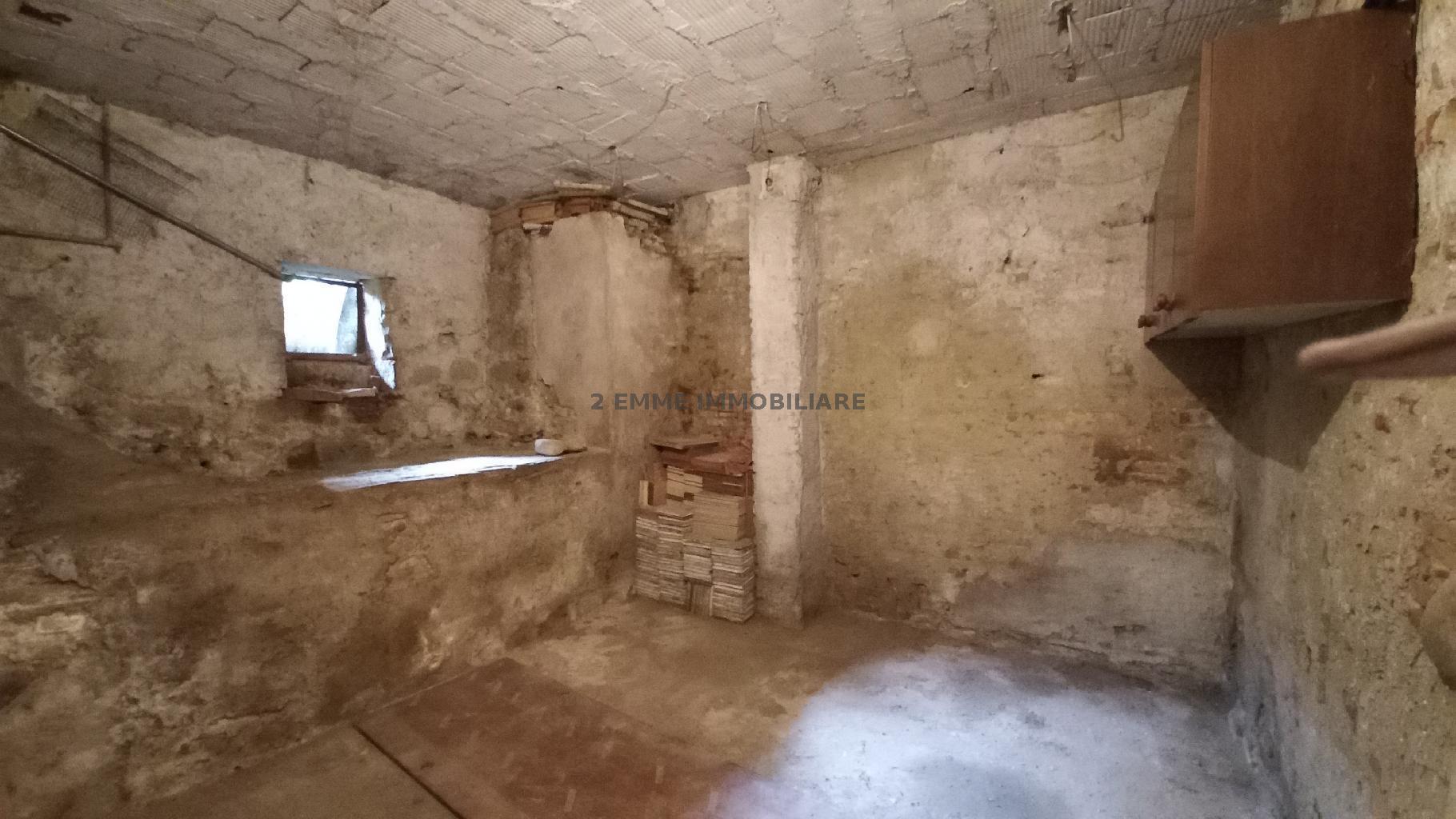 4371 - APPARTAMENTO VENDITA ASCOLI PICENO ZONA CENTRO STORICO - € 105.000 15
