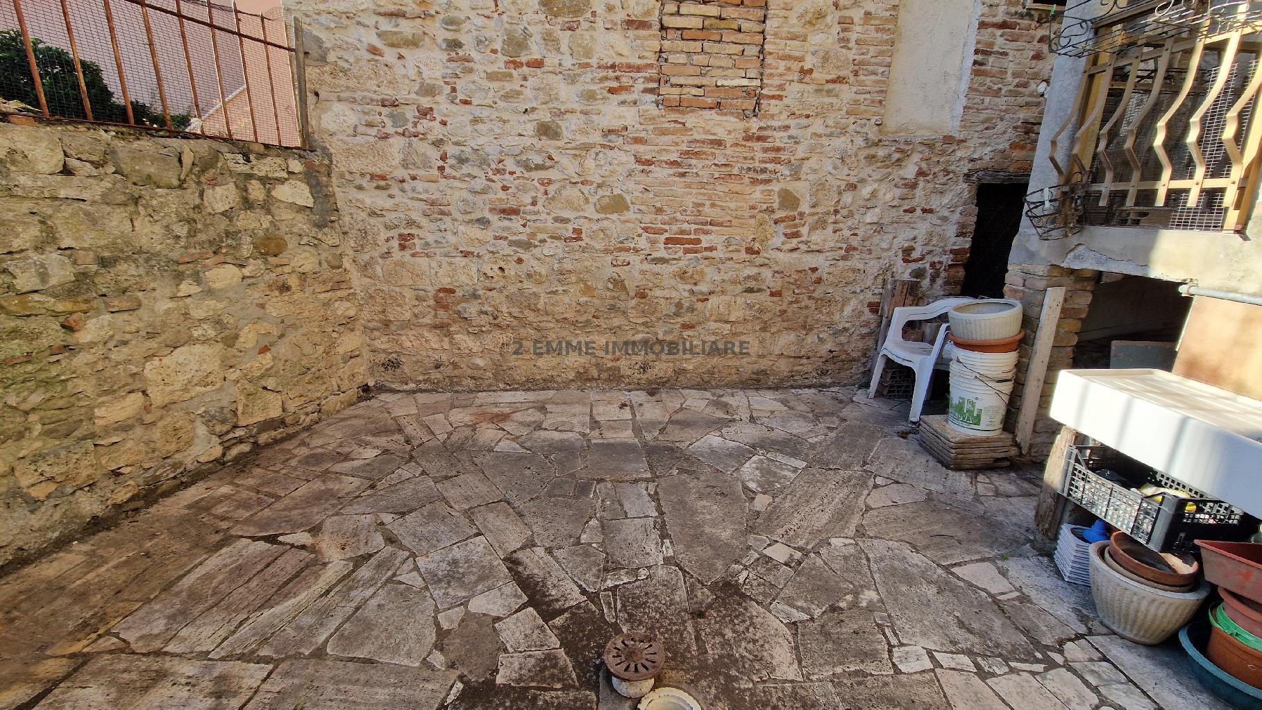 4371 - APPARTAMENTO VENDITA ASCOLI PICENO ZONA CENTRO STORICO - € 105.000 22