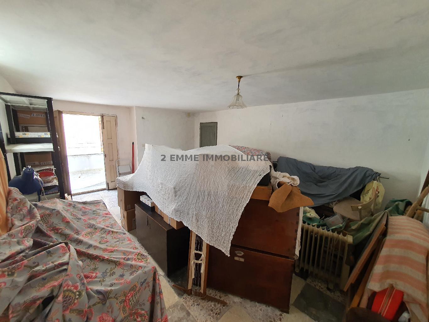 4449 - CANTINA VENDITA ASCOLI PICENO ZONA PORTA MAGGIORE - € 21.000 5