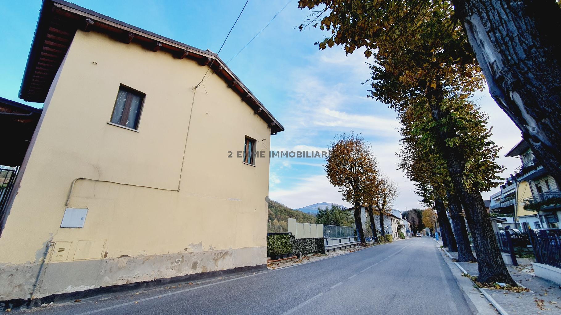 4509 - CASA INDIPENDENTE VENDITA ROCCAFLUVIONE ZONA ROCCAFLUVIONE - € 138.000 24