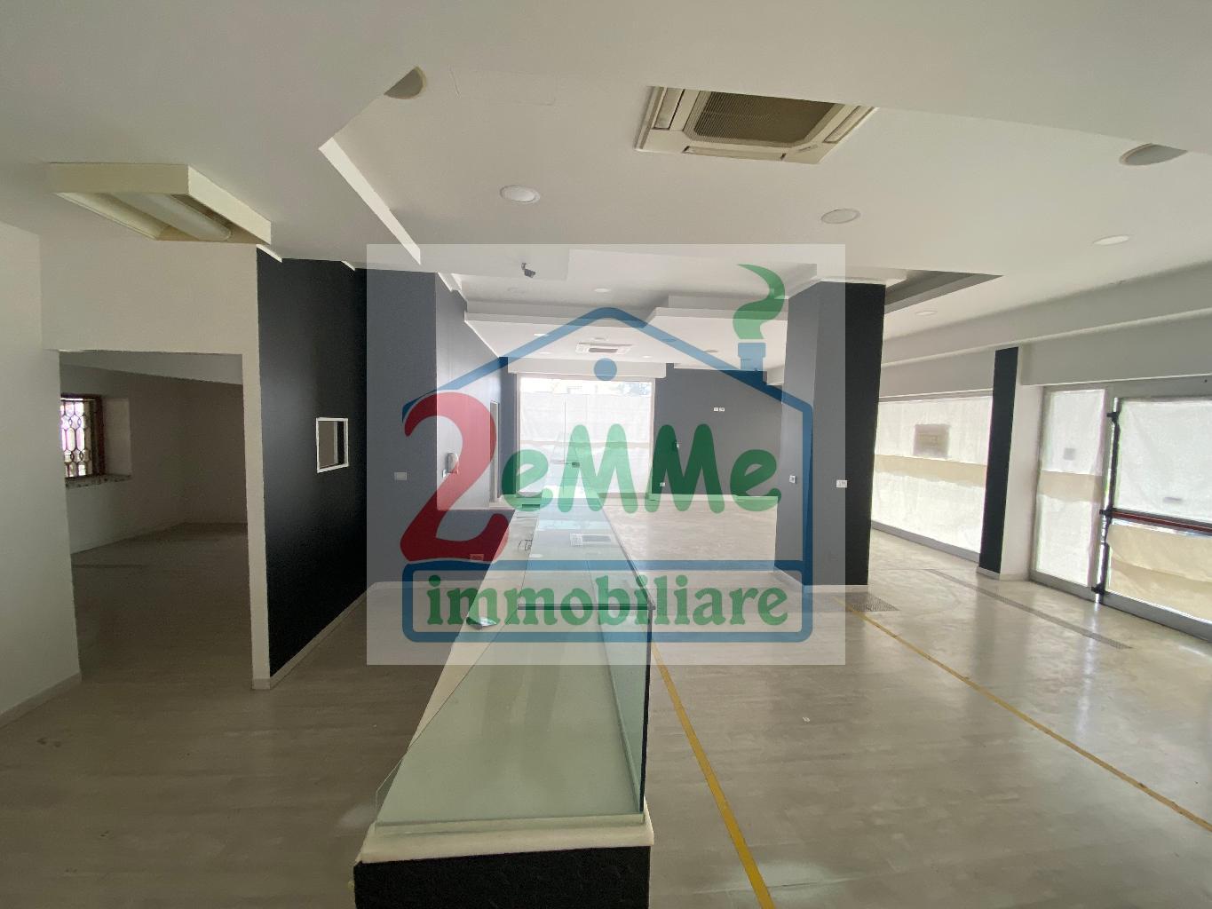 4578 - LOCALE COMMERCIALE VENDITA SPINETOLI ZONA PAGLIARE - € 198.000 7