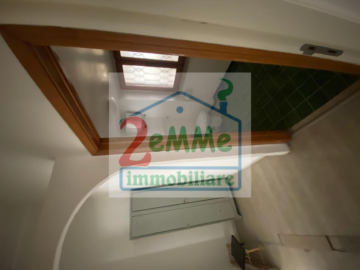 4578 - LOCALE COMMERCIALE VENDITA SPINETOLI ZONA PAGLIARE - € 198.000 9