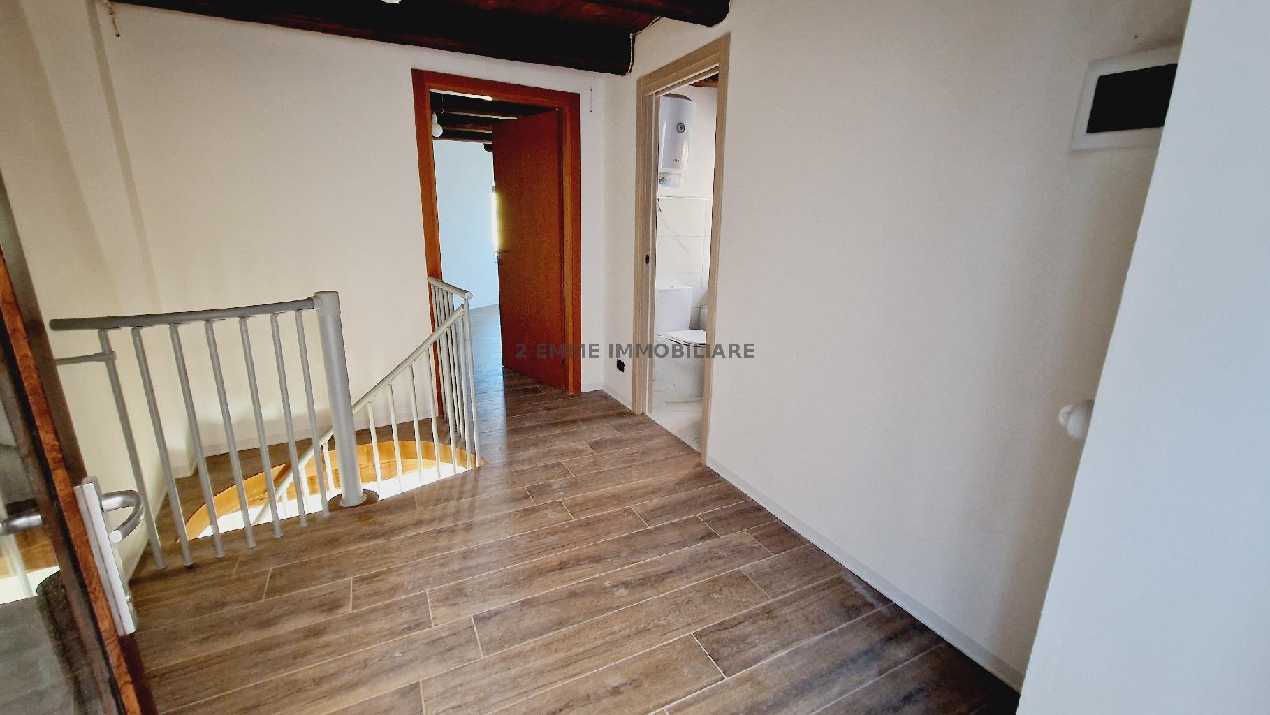 4680 - CASA INDIPENDENTE VENDITA ASCOLI PICENO ZONA CASTEL TROSINO - € 150.000 2