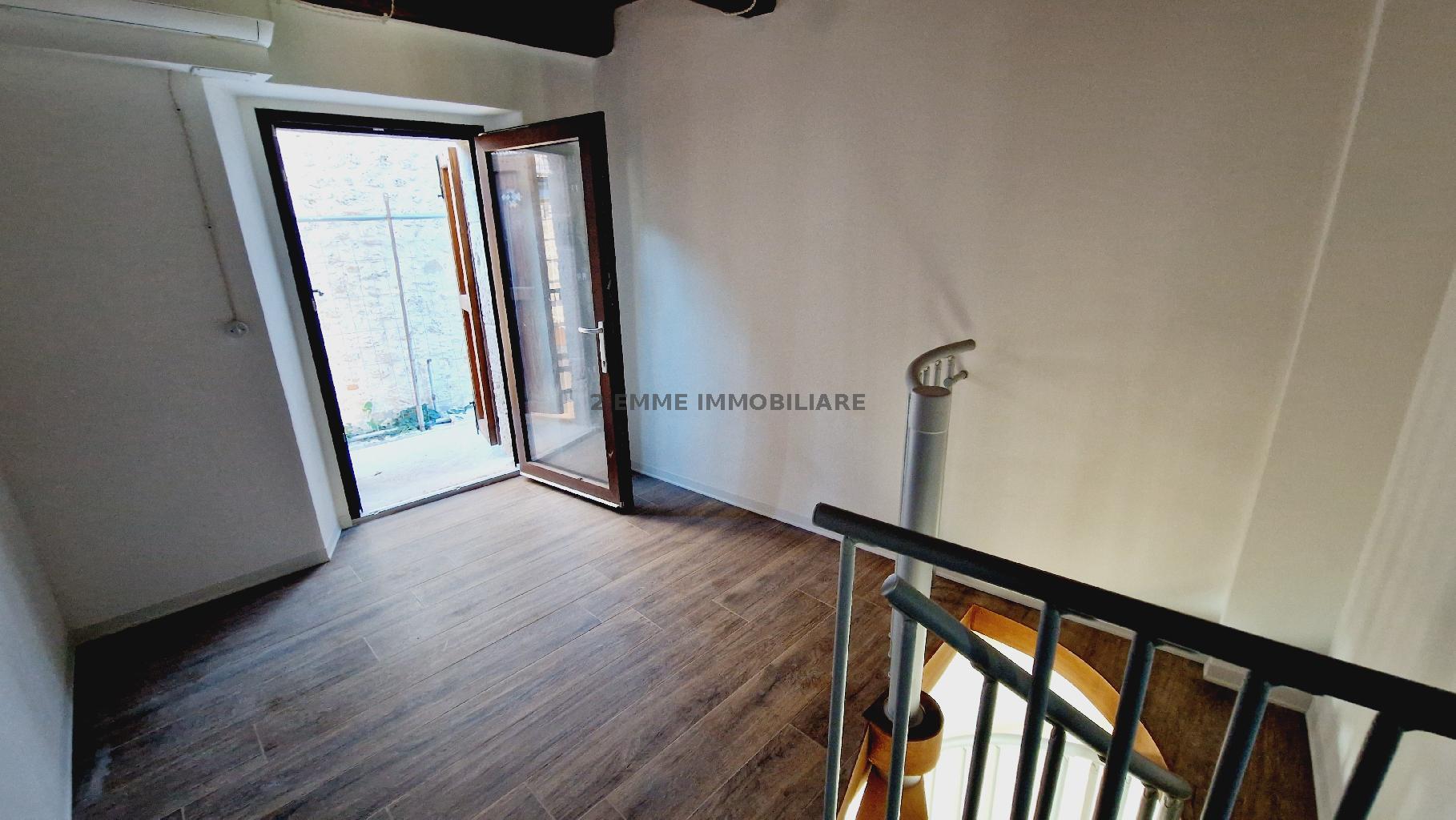 4680 - CASA INDIPENDENTE VENDITA ASCOLI PICENO ZONA CASTEL TROSINO - € 150.000 4