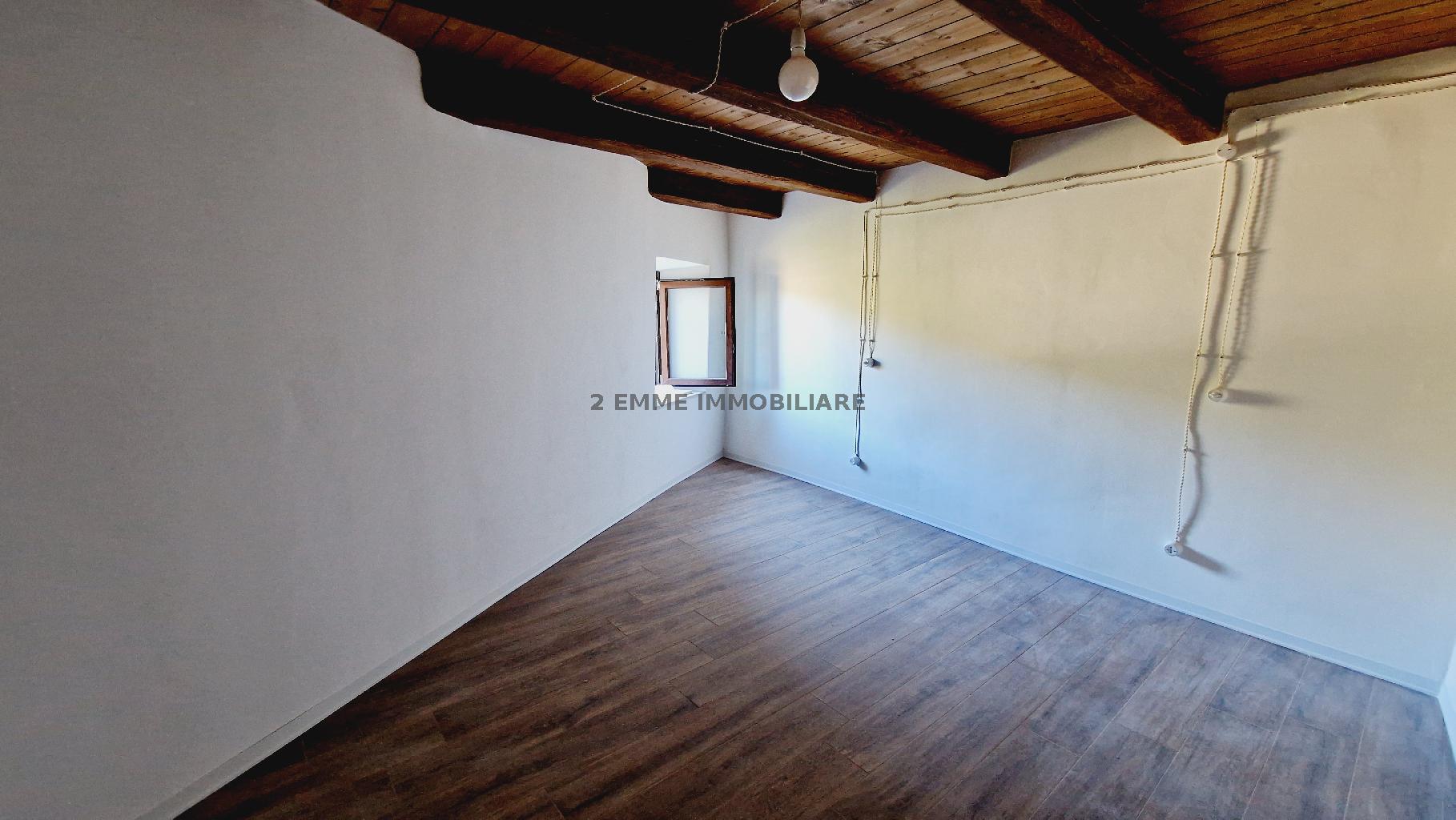 4680 - CASA INDIPENDENTE VENDITA ASCOLI PICENO ZONA CASTEL TROSINO - € 150.000 10