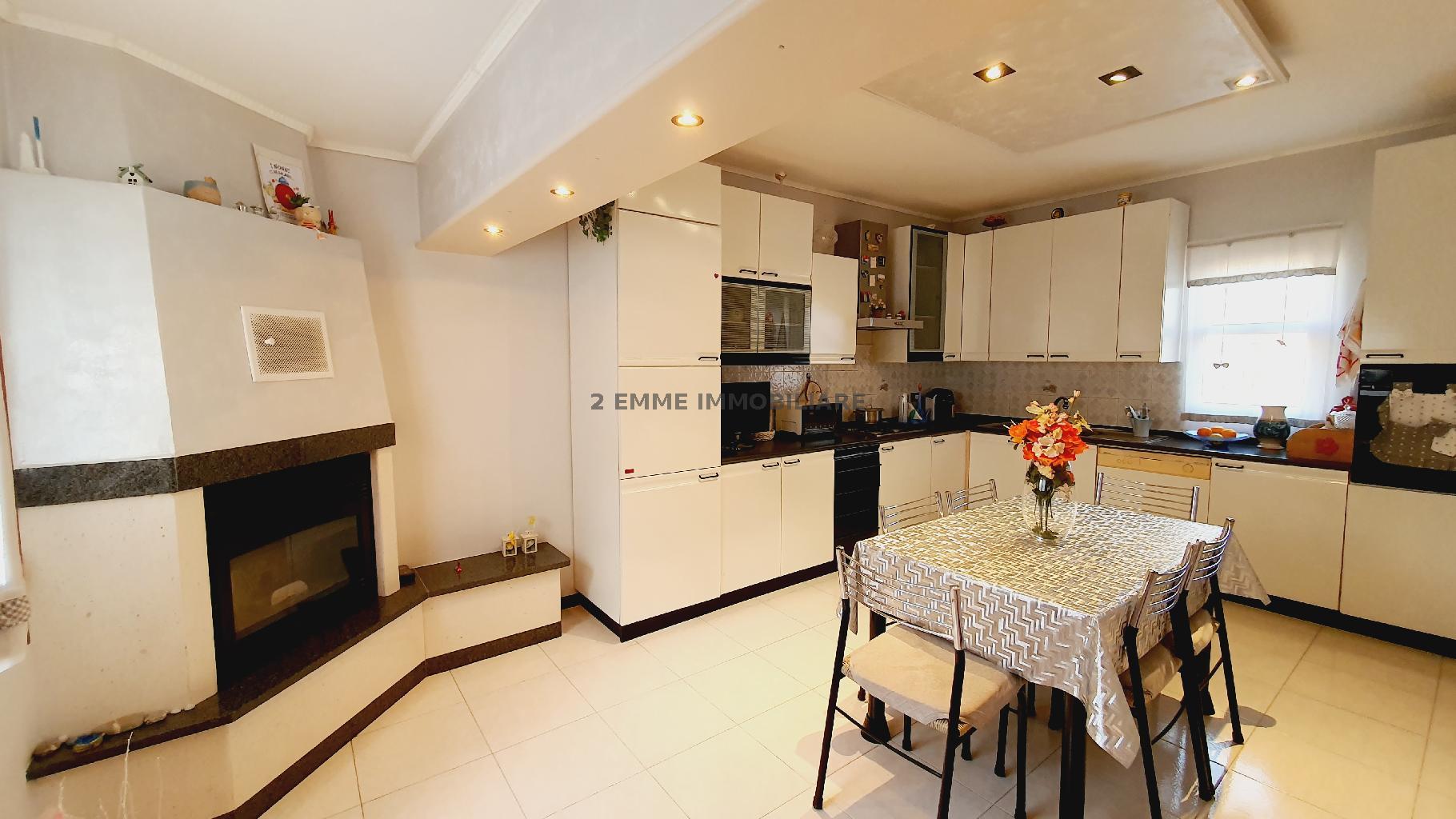 4704 - CIELO-TERRA VENDITA ASCOLI PICENO ZONA CENTRO STORICO - € 420.000 17
