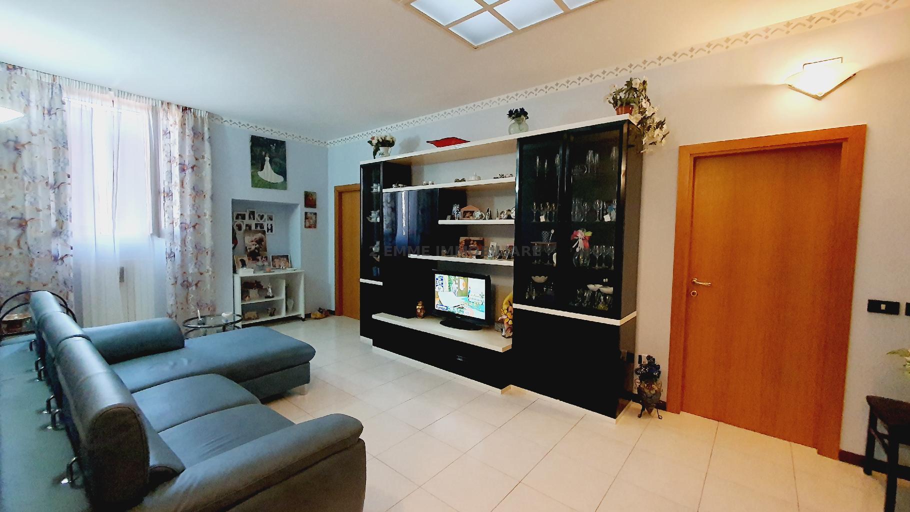 4704 - CIELO-TERRA VENDITA ASCOLI PICENO ZONA CENTRO STORICO - € 420.000 19