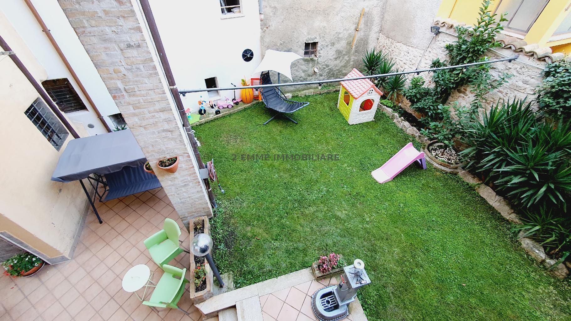 4704 - CIELO-TERRA VENDITA ASCOLI PICENO ZONA CENTRO STORICO - € 420.000 32