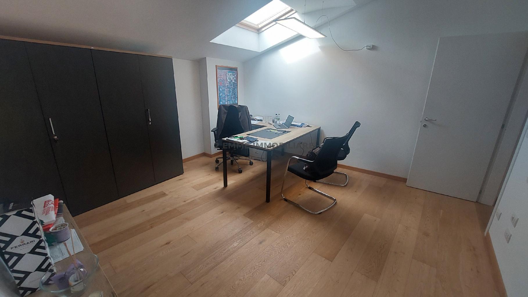 4716AF - UFFICIO AFFITTO ASCOLI PICENO ZONA CENTRO STORICO - € 1.000 13