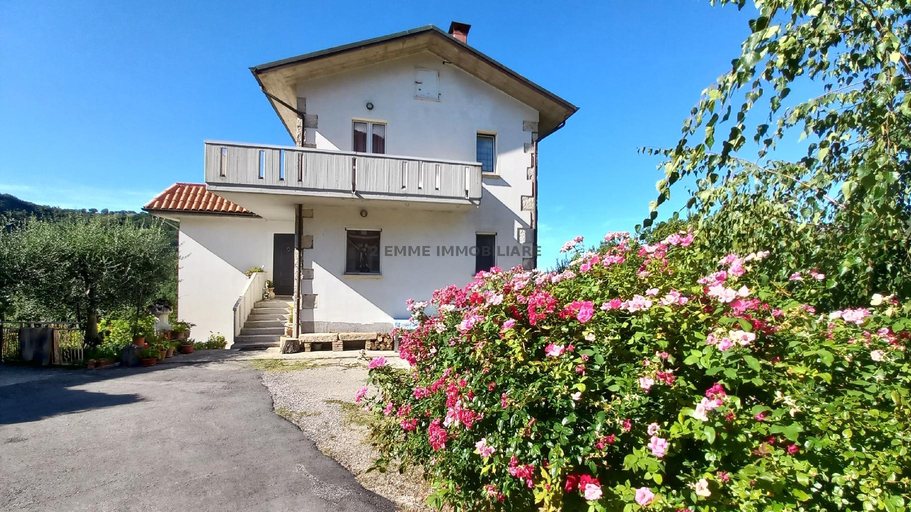 4845 - VILLA VENDITA VALLE CASTELLANA ZONA FUORI CITTA' - TRATTATIVA RISERVATA