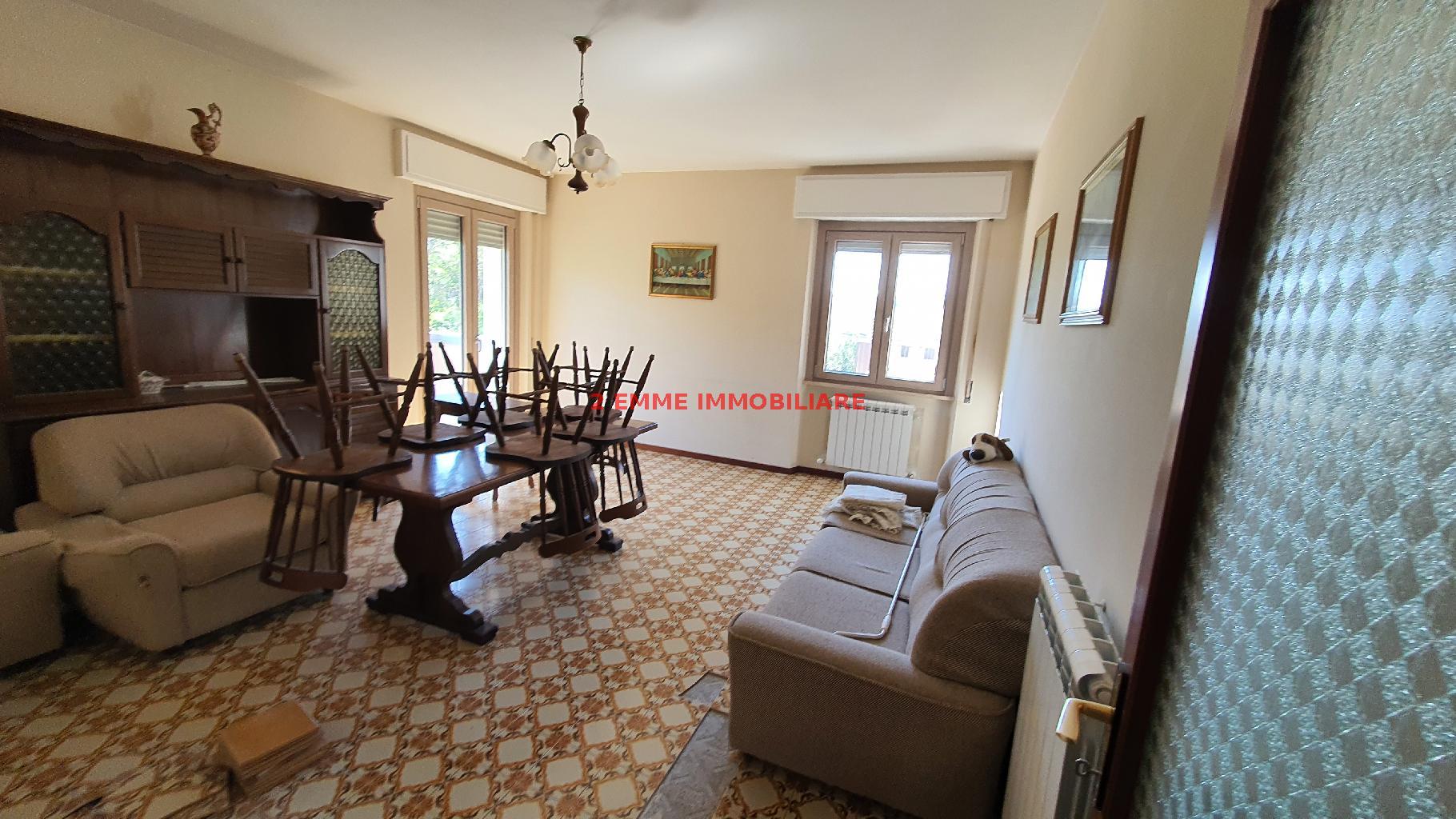 4854 - APPARTAMENTO VENDITA VENAROTTA ZONA VENAROTTA - € 125.000
