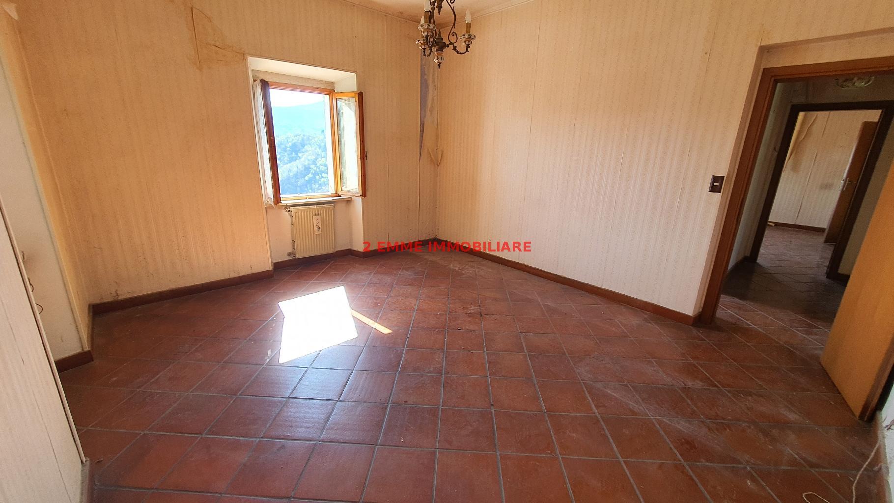 4864 - CASOLARE VENDITA ROCCAFLUVIONE ZONA ROCCAFLUVIONE - € 70.000 2