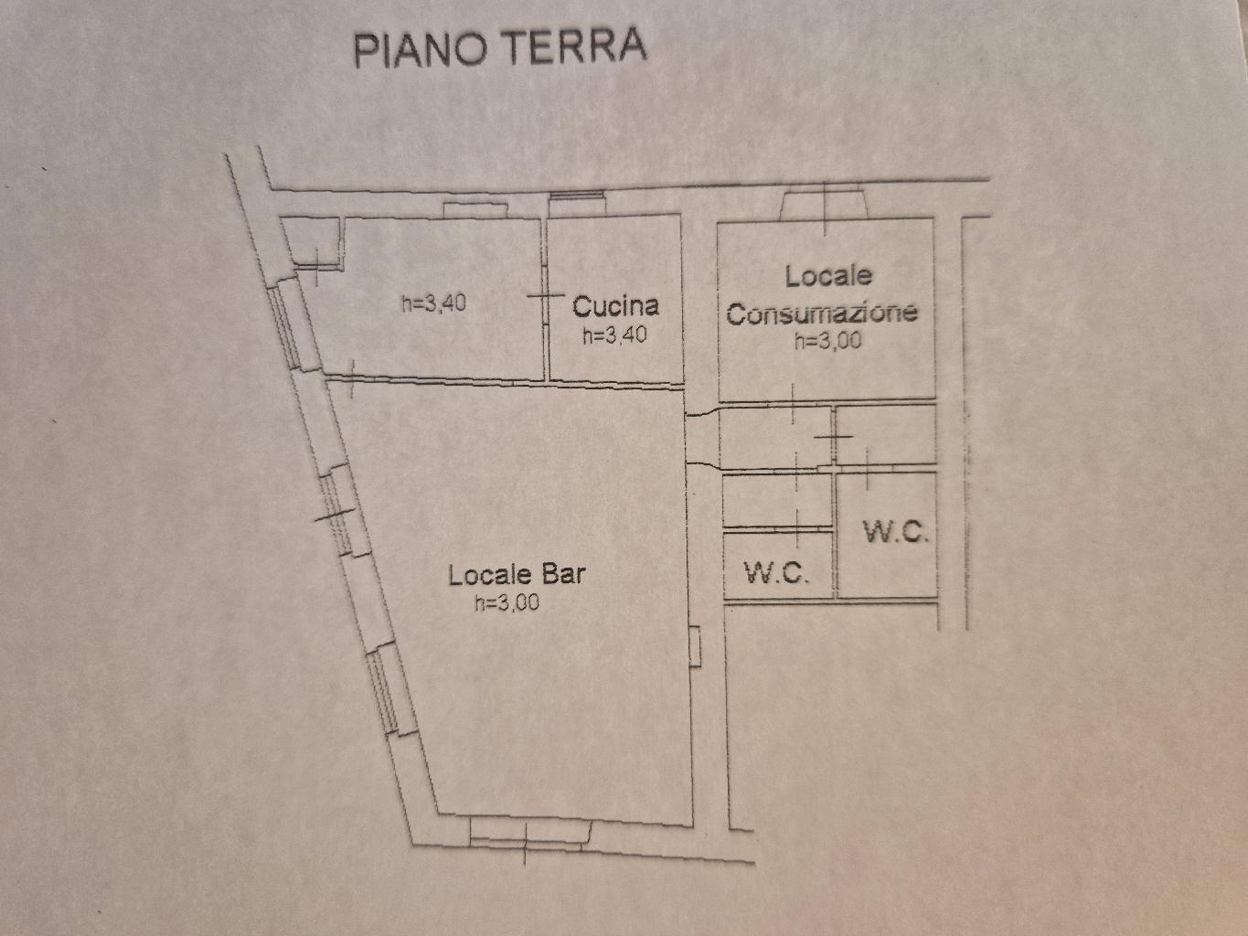 4874 - LOCALE COMMERCIALE VENDITA ASCOLI PICENO ZONA BORGO SOLESTA' - € 95.000 5