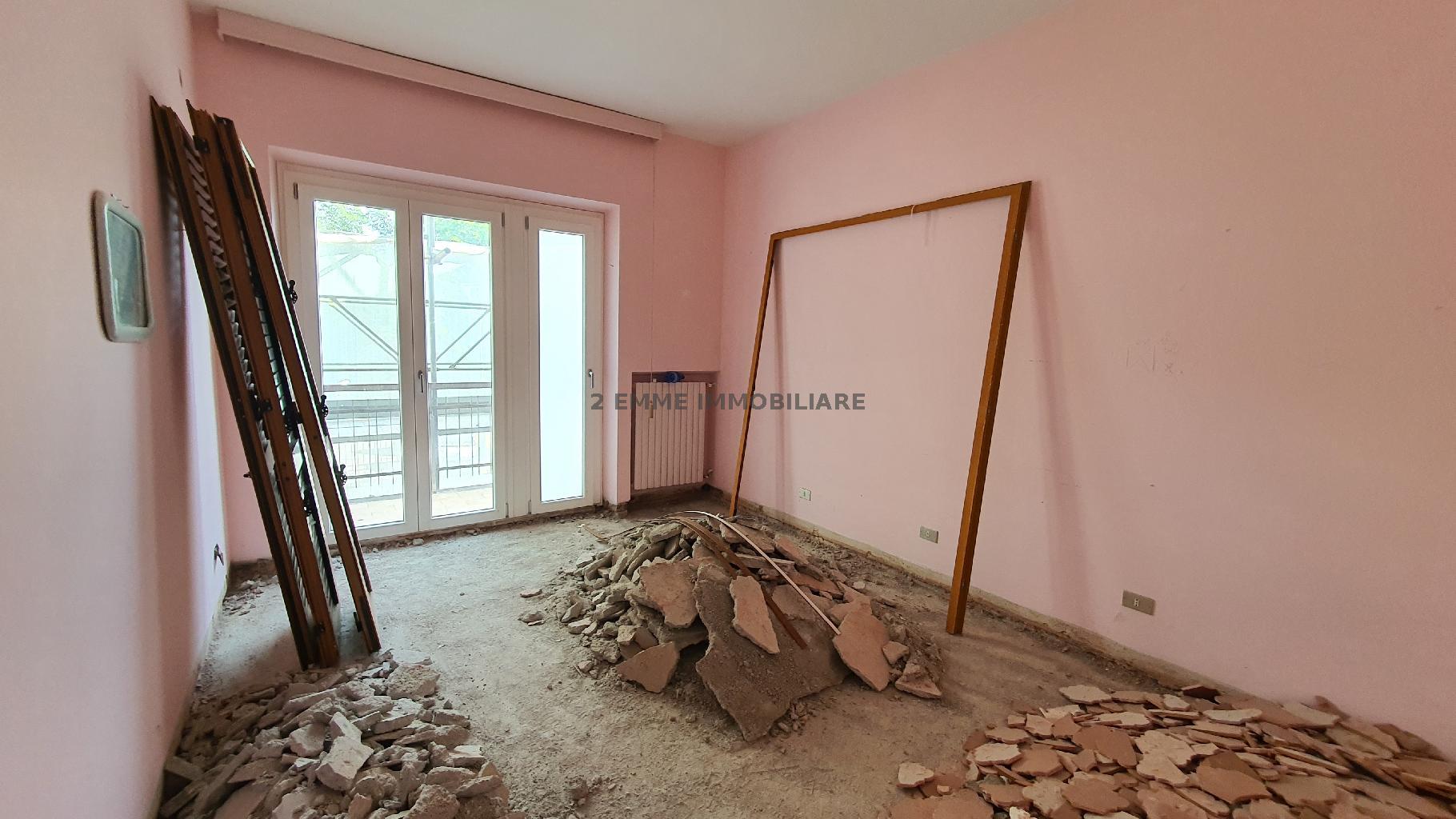 4886 - CIELO-TERRA VENDITA VENAROTTA ZONA CAMPAGNA - € 340.000 7