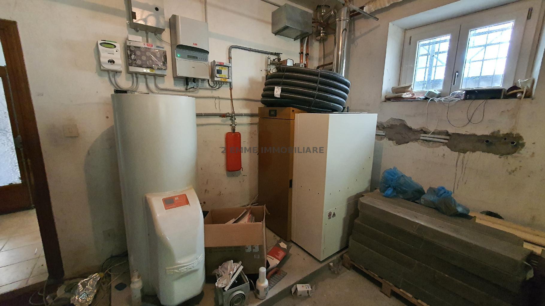 4886 - CIELO-TERRA VENDITA VENAROTTA ZONA CAMPAGNA - € 340.000 9