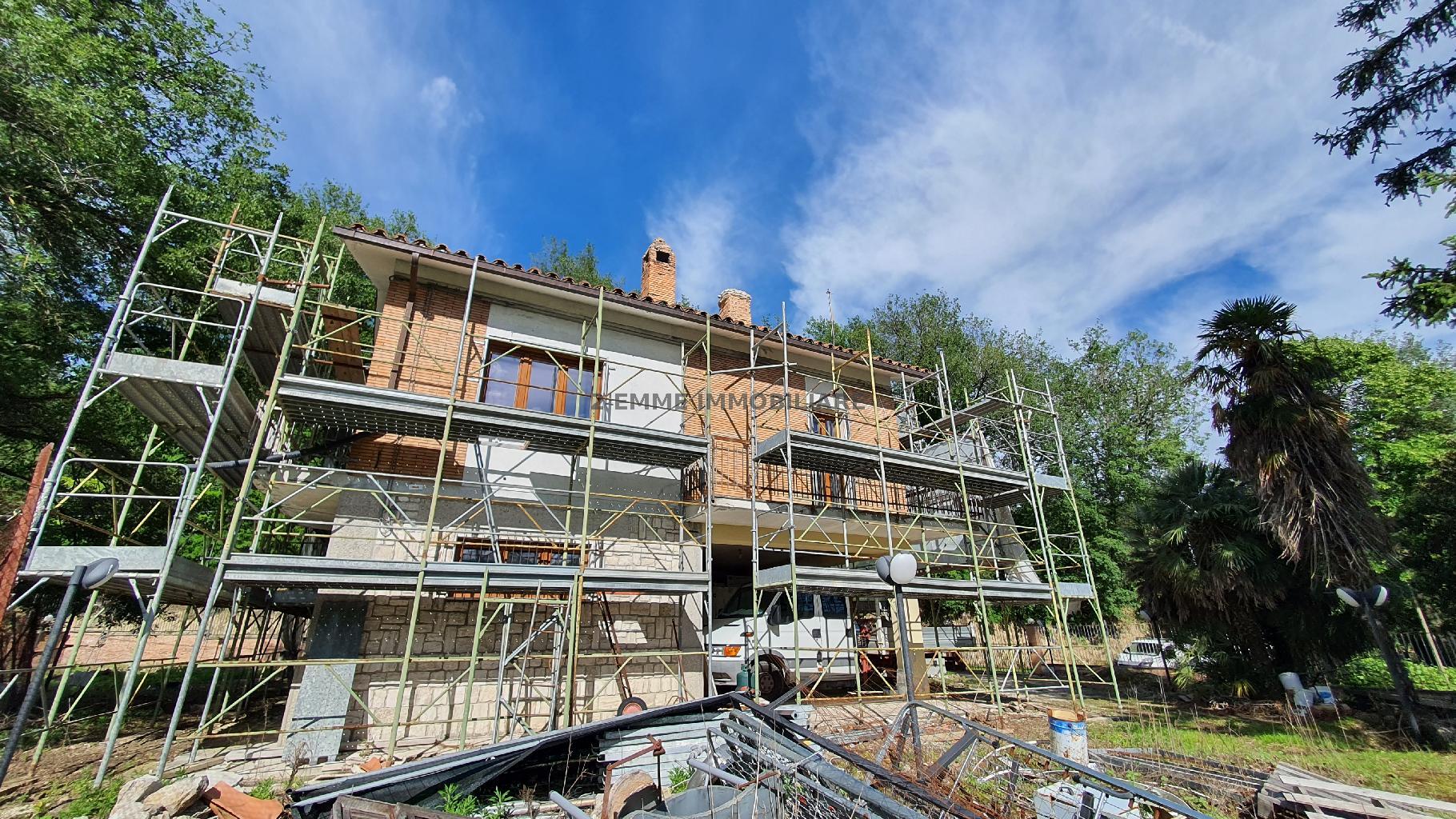 4886 - CIELO-TERRA VENDITA VENAROTTA ZONA CAMPAGNA - € 340.000 12