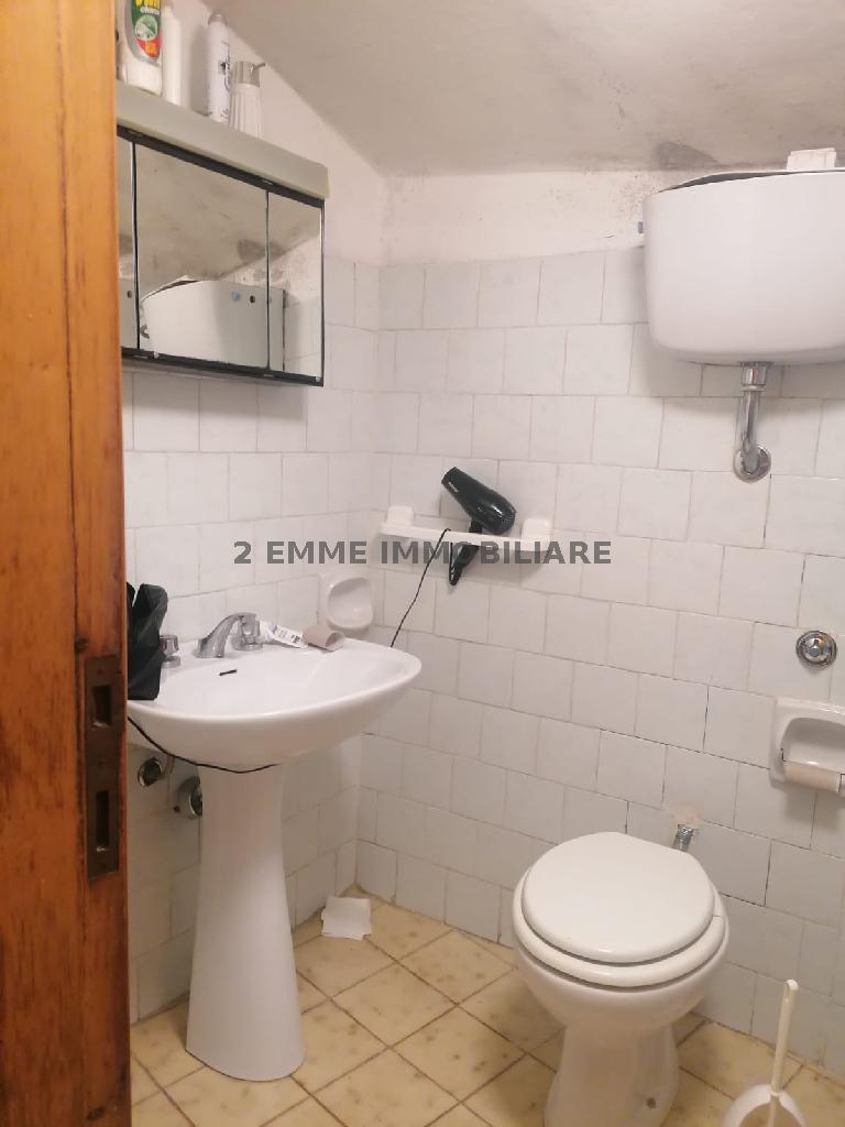 4917 - CIELO-TERRA VENDITA ASCOLI PICENO ZONA QUINTODECIMO - € 45.000 2