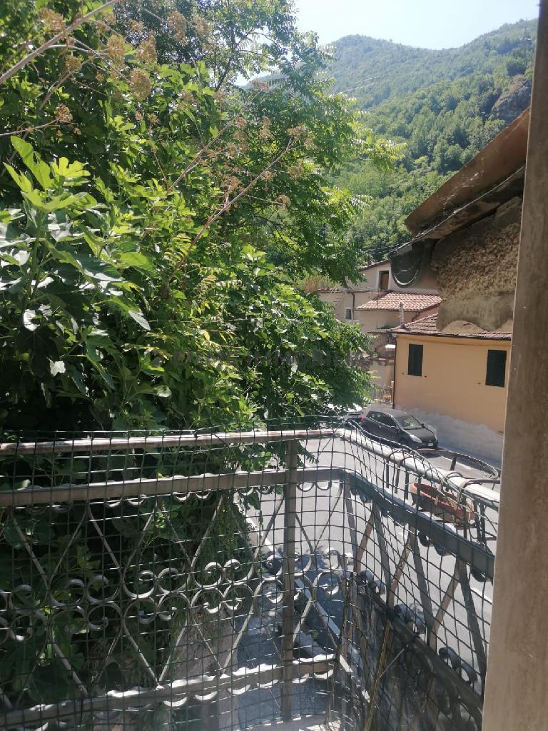 4917 - CIELO-TERRA VENDITA ASCOLI PICENO ZONA QUINTODECIMO - € 45.000 4