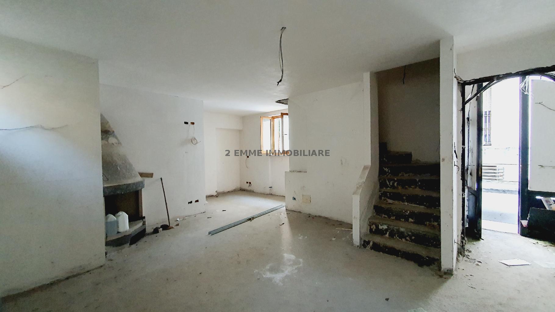 4938 - CIELO-TERRA VENDITA ASCOLI PICENO ZONA CENTRO STORICO - € 155.000 8
