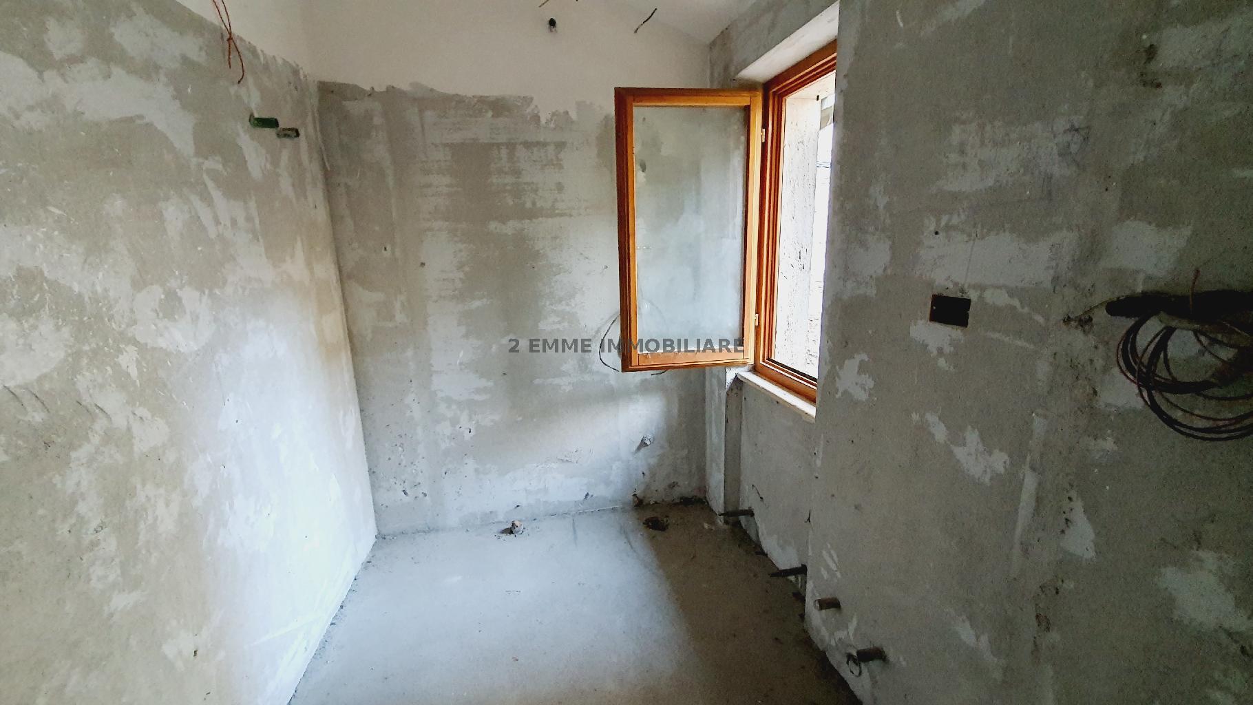 4938 - CIELO-TERRA VENDITA ASCOLI PICENO ZONA CENTRO STORICO - € 155.000 13