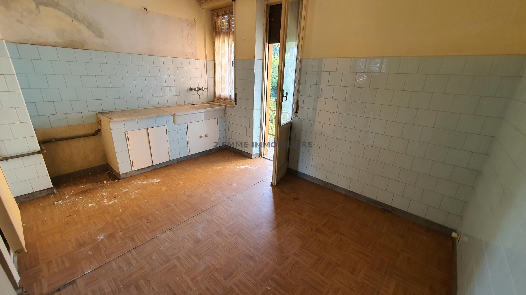 4954 - APPARTAMENTO VENDITA ASCOLI PICENO ZONA CAMPO PARIGNANO - € 120.000 7