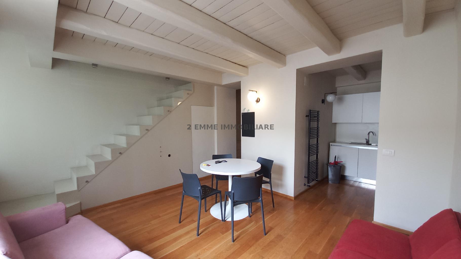 4963AF - ATTICO AFFITTO ASCOLI PICENO ZONA CENTRO STORICO - € 700