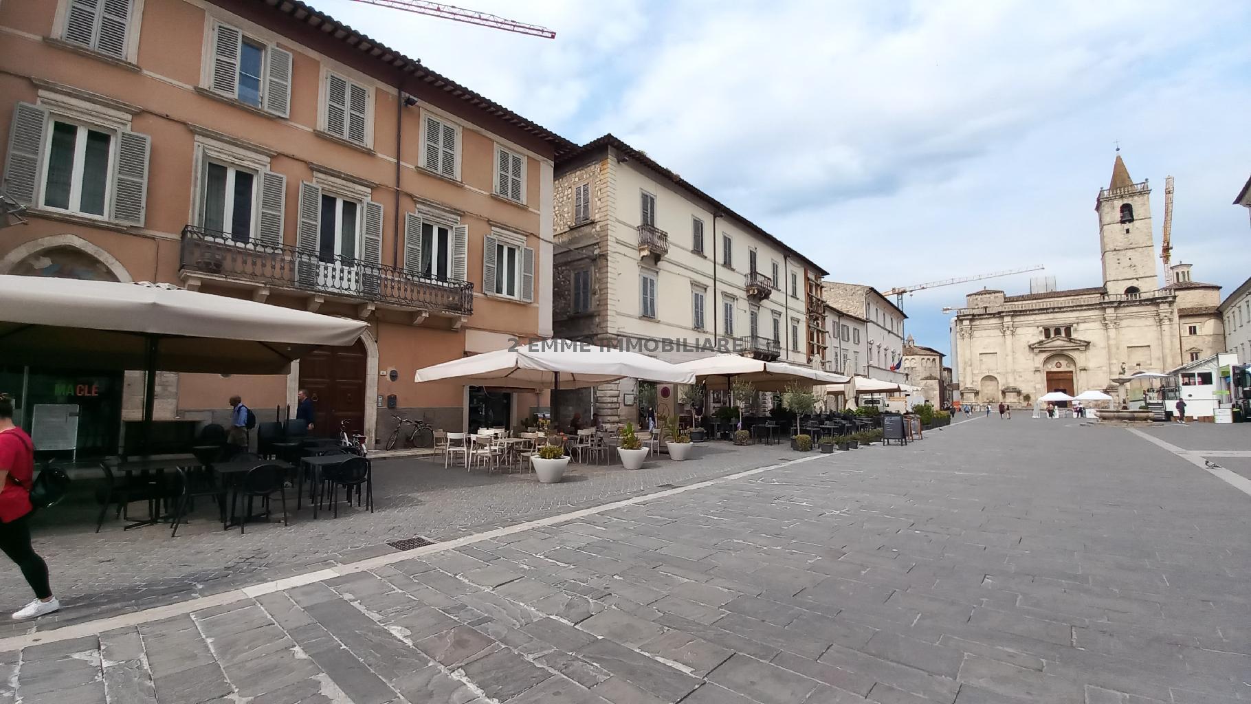 4963AF - ATTICO AFFITTO ASCOLI PICENO ZONA CENTRO STORICO - € 700 4