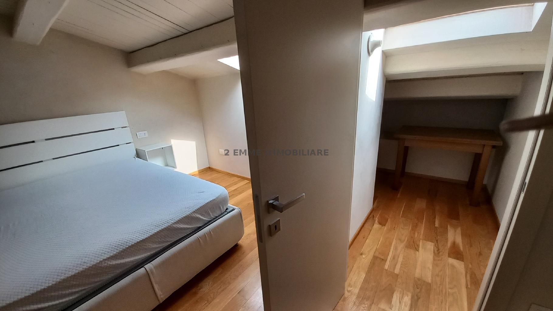4963AF - ATTICO AFFITTO ASCOLI PICENO ZONA CENTRO STORICO - € 700 8