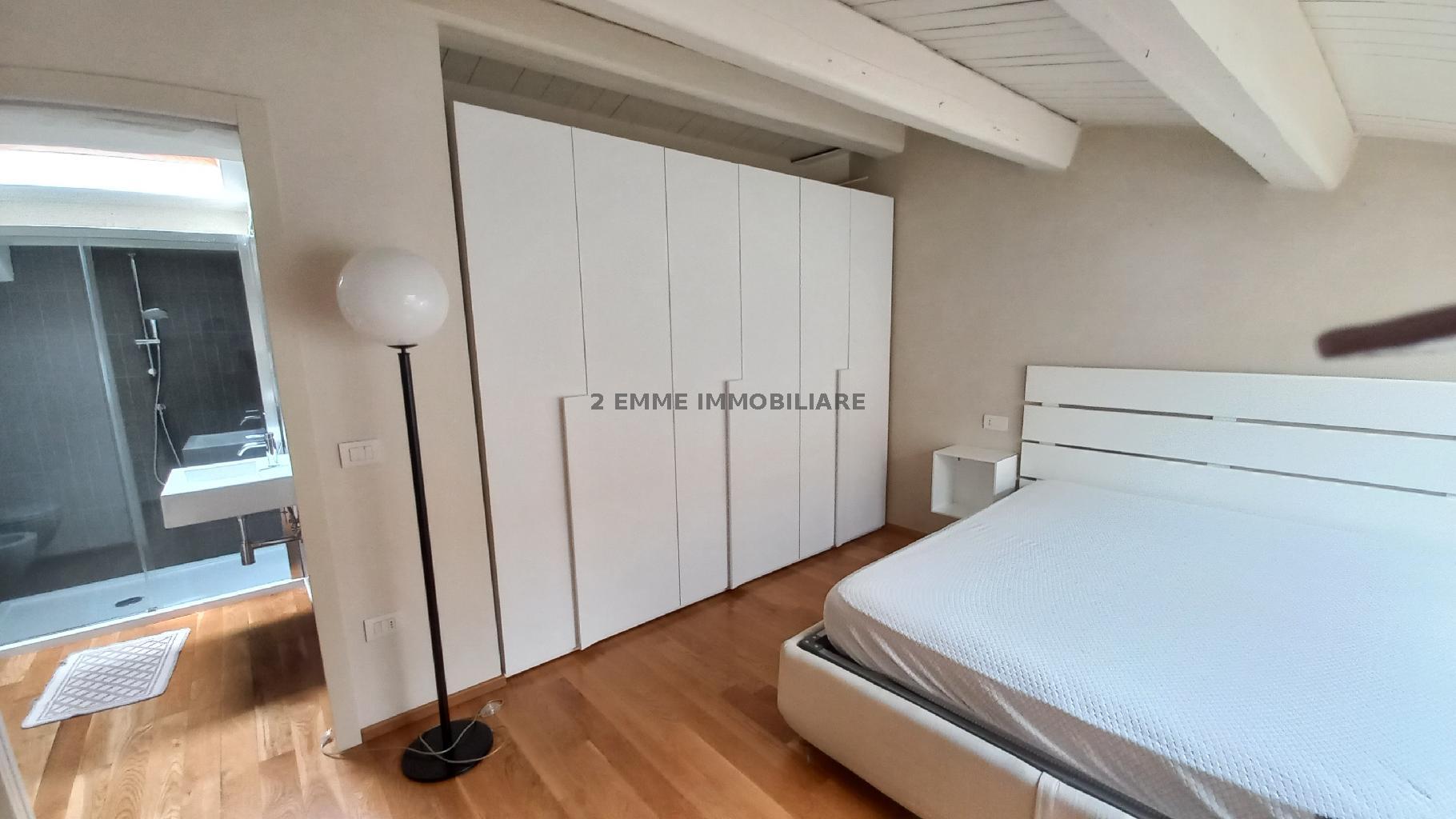 4963AF - ATTICO AFFITTO ASCOLI PICENO ZONA CENTRO STORICO - € 700 10