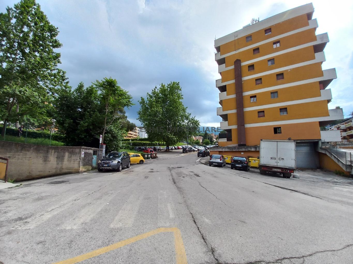 4969 - POSTO AUTO VENDITA FOLIGNANO ZONA VILLA PIGNA - TRATTATIVA RISERVATA 8