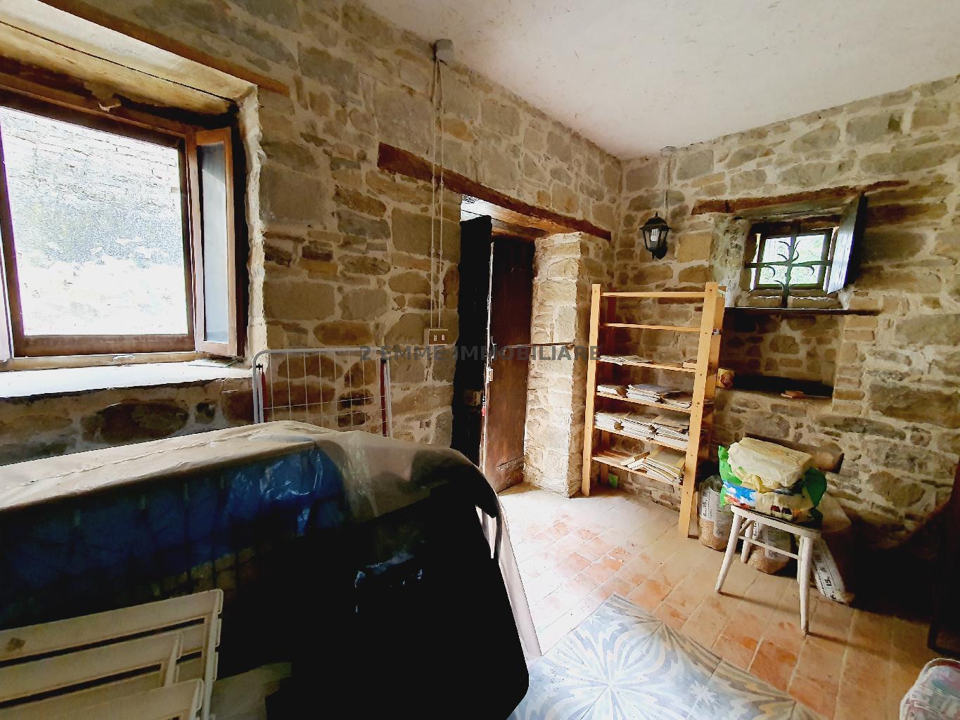 4980 - CIELO-TERRA VENDITA ASCOLI PICENO ZONA CAMPAGNA - € 43.000 22