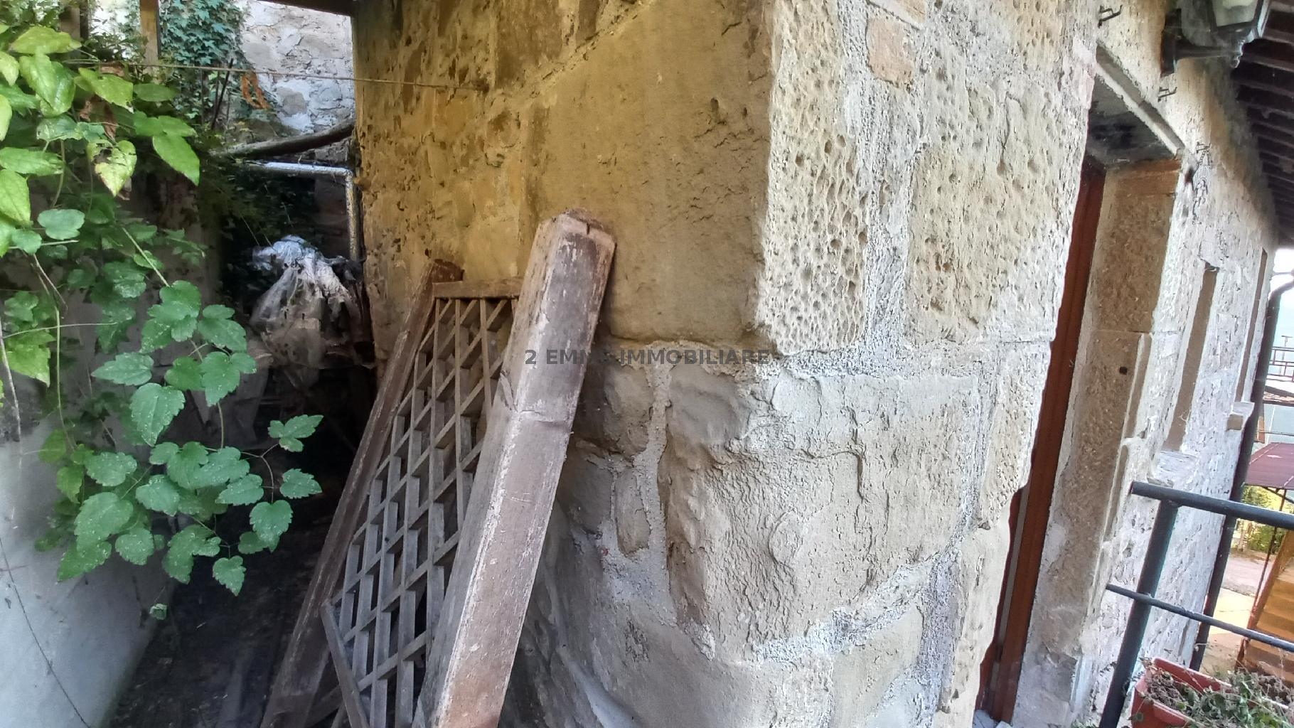4980 - CIELO-TERRA VENDITA ASCOLI PICENO ZONA CAMPAGNA - € 43.000 27