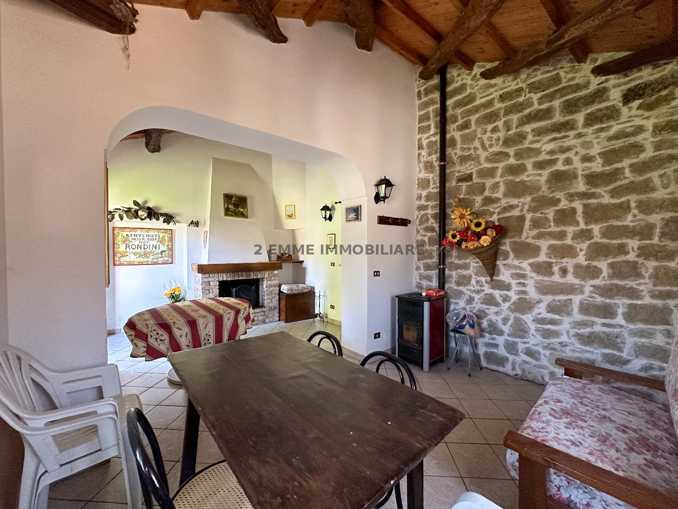 4980 - CIELO-TERRA VENDITA ASCOLI PICENO ZONA CAMPAGNA - € 43.000 31