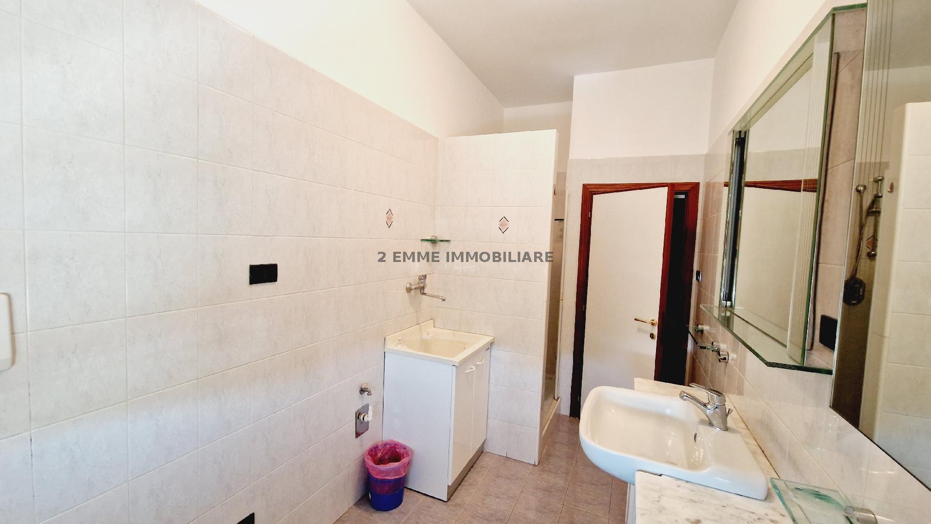 4988 - APPARTAMENTO VENDITA ASCOLI PICENO ZONA COMMERCIALE/INDUSTRIALE - € 160.000 4