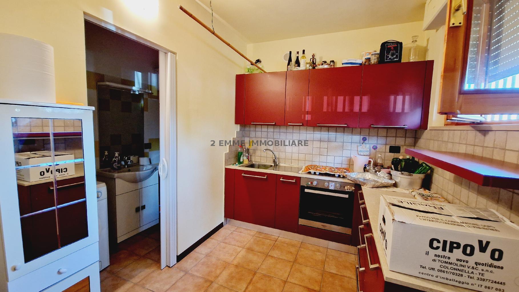 4988 - APPARTAMENTO VENDITA ASCOLI PICENO ZONA COMMERCIALE/INDUSTRIALE - € 160.000 5